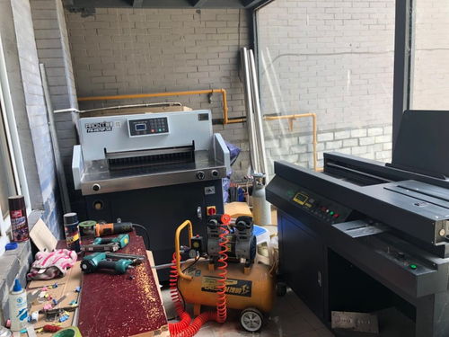 成都图文广告店急转 设备齐全，接手即可盈利的黄金机会